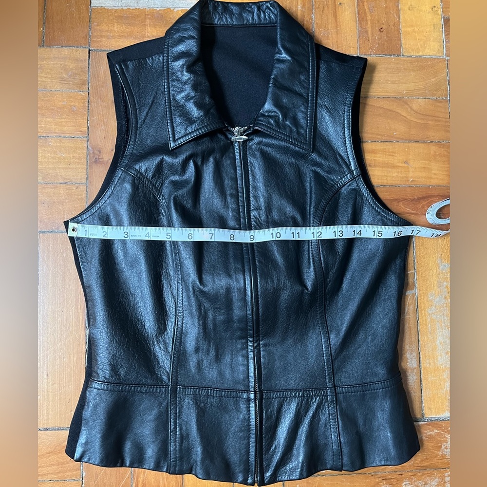 Wilson’s Leather Vest sz Medium